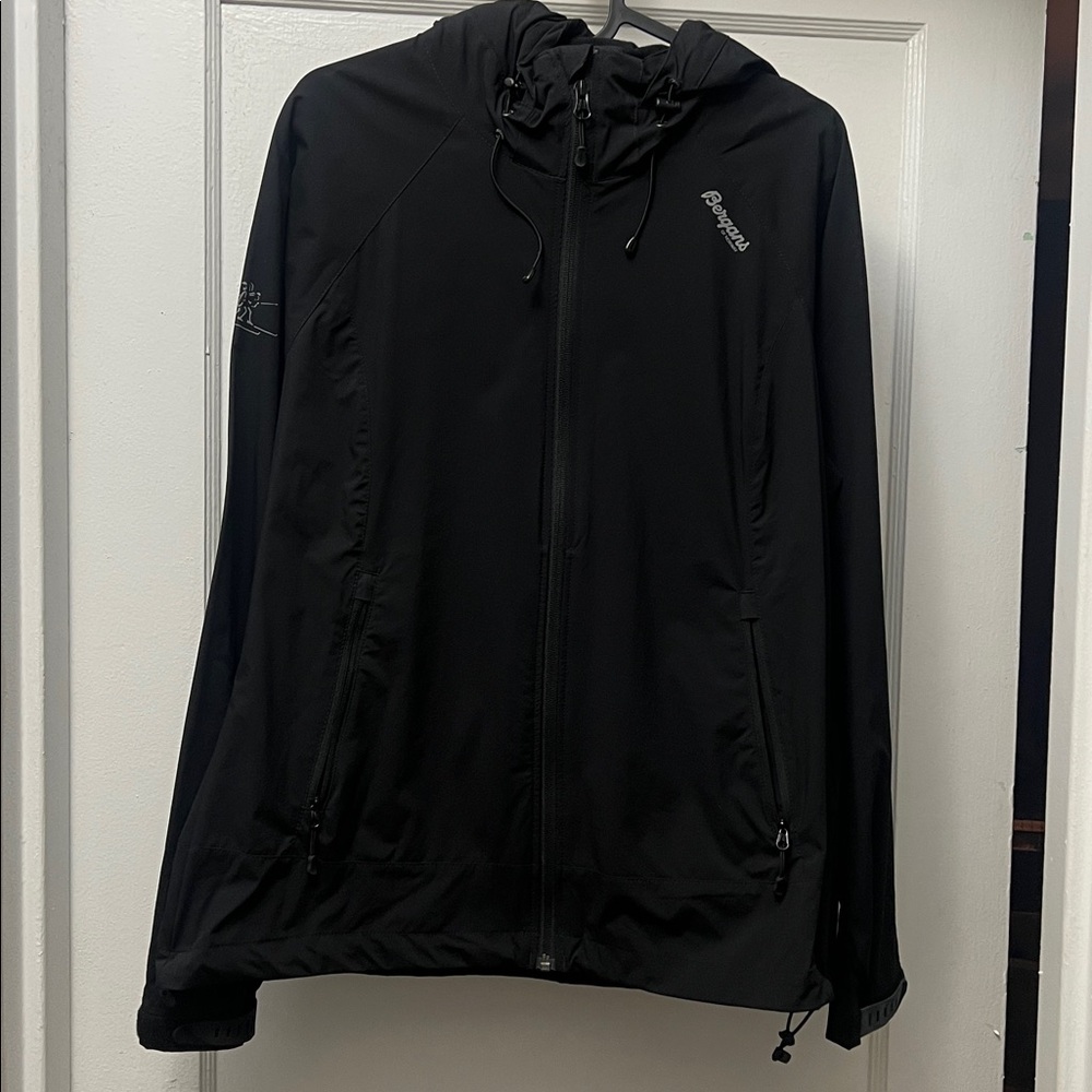 Bergans Microlight Windproof Lightweight Jacket B… - image 4